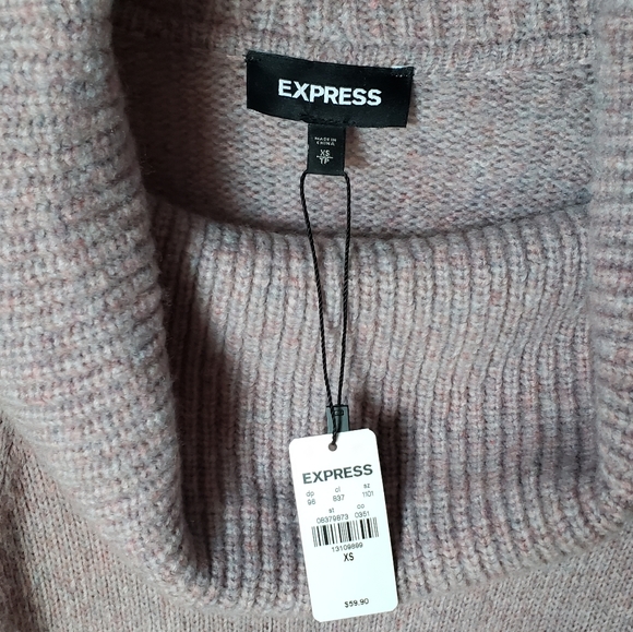 Express Soft Cowl Neck Sweater Women's Size : XS - Picture 11 of 11